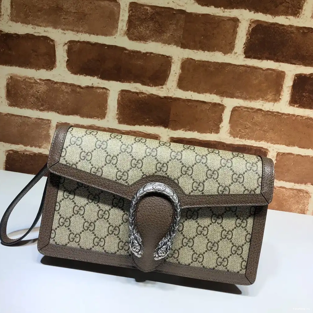 First bag ru CHANELutch Dionysus GG GUCCI 0701